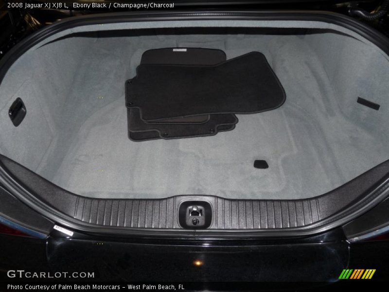 Ebony Black / Champagne/Charcoal 2008 Jaguar XJ XJ8 L