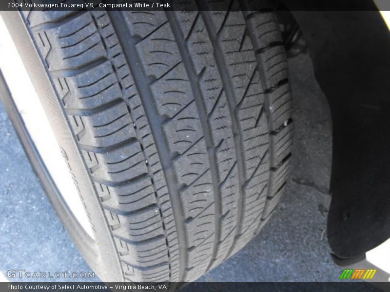 Campanella White / Teak 2004 Volkswagen Touareg V8