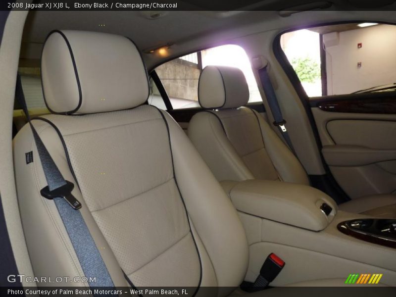 Ebony Black / Champagne/Charcoal 2008 Jaguar XJ XJ8 L