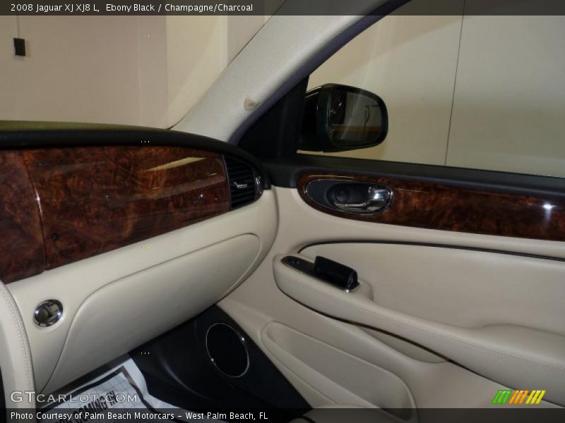 Ebony Black / Champagne/Charcoal 2008 Jaguar XJ XJ8 L