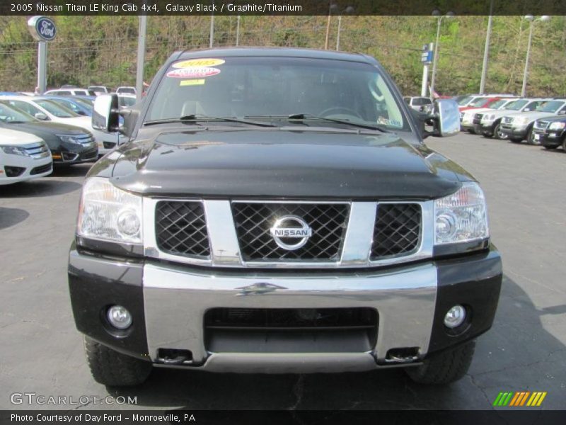 Galaxy Black / Graphite/Titanium 2005 Nissan Titan LE King Cab 4x4