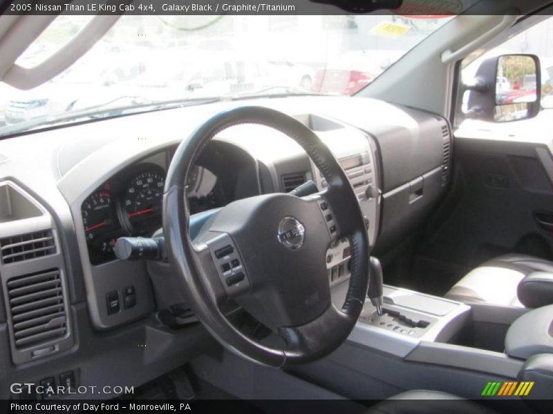 Galaxy Black / Graphite/Titanium 2005 Nissan Titan LE King Cab 4x4