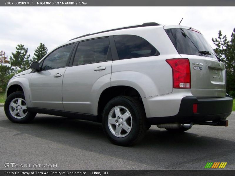Majestic Silver Metallic / Grey 2007 Suzuki XL7
