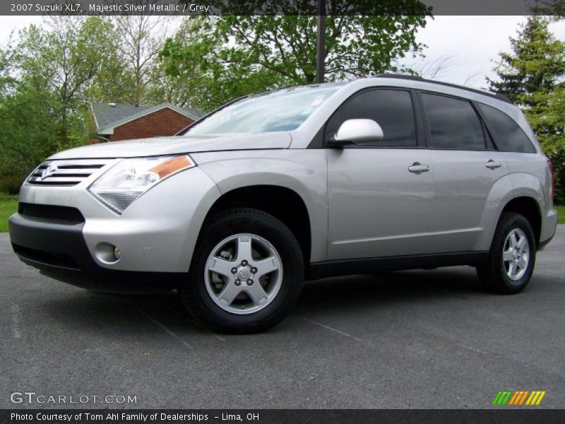 Majestic Silver Metallic / Grey 2007 Suzuki XL7