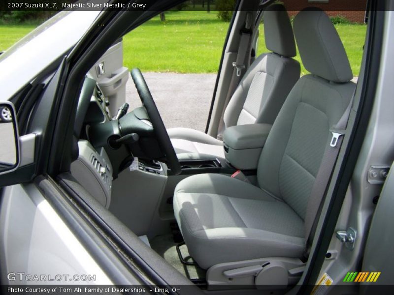 Majestic Silver Metallic / Grey 2007 Suzuki XL7