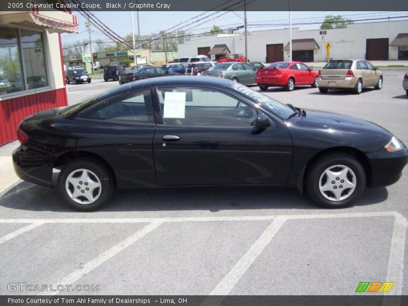 Black / Graphite Gray 2005 Chevrolet Cavalier Coupe