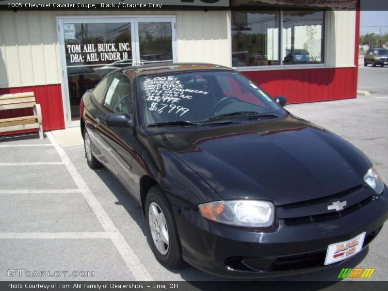 Black / Graphite Gray 2005 Chevrolet Cavalier Coupe