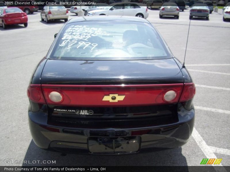 Black / Graphite Gray 2005 Chevrolet Cavalier Coupe