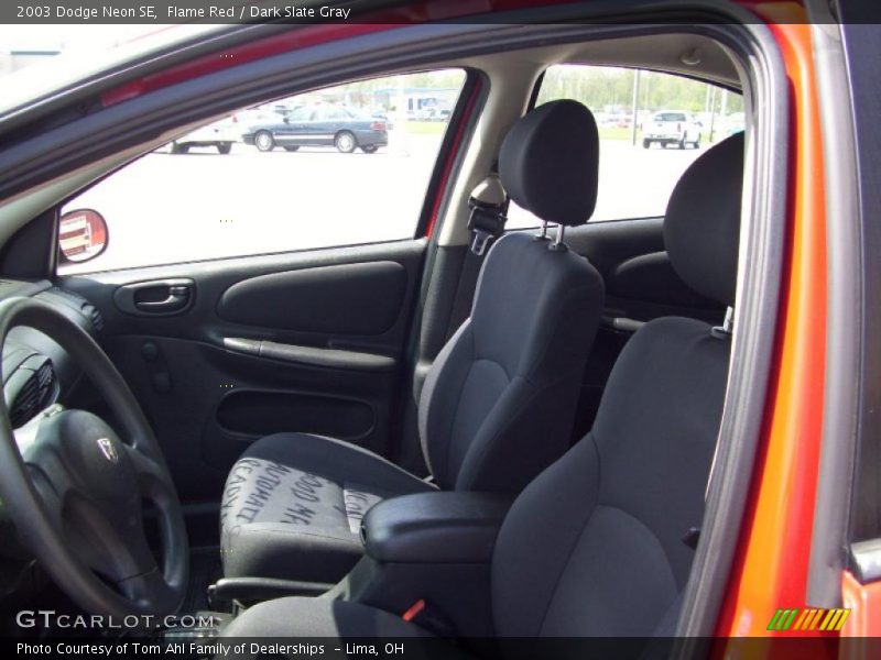 Flame Red / Dark Slate Gray 2003 Dodge Neon SE