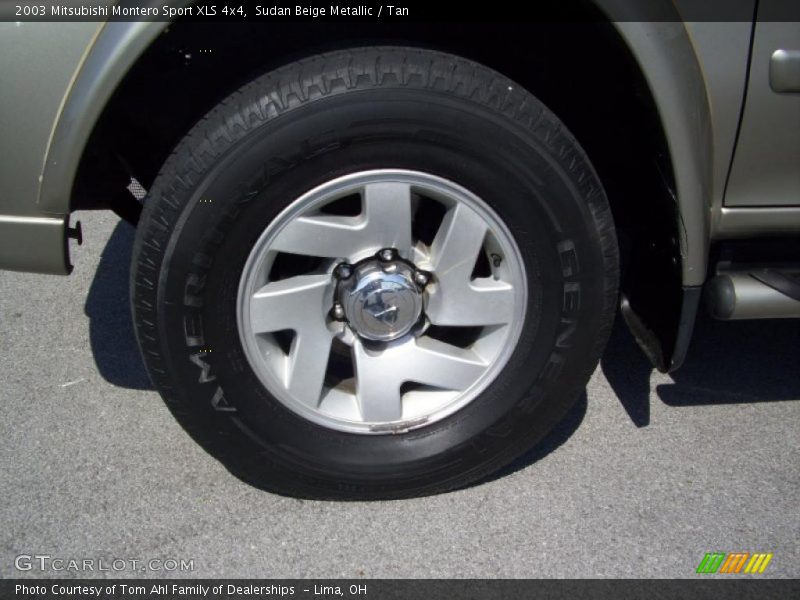 Sudan Beige Metallic / Tan 2003 Mitsubishi Montero Sport XLS 4x4