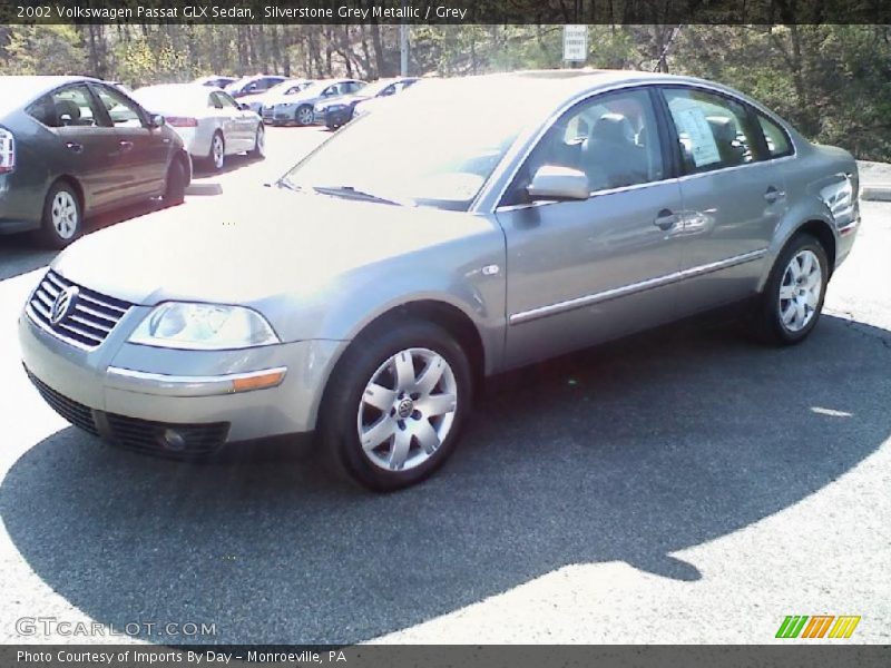 Silverstone Grey Metallic / Grey 2002 Volkswagen Passat GLX Sedan