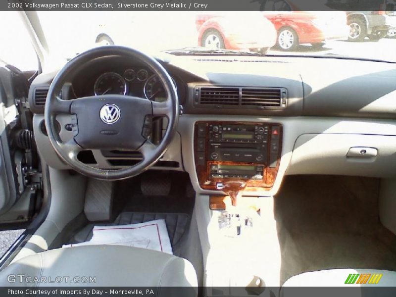 Silverstone Grey Metallic / Grey 2002 Volkswagen Passat GLX Sedan