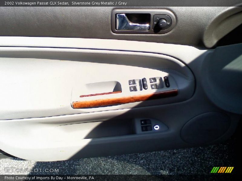 Silverstone Grey Metallic / Grey 2002 Volkswagen Passat GLX Sedan