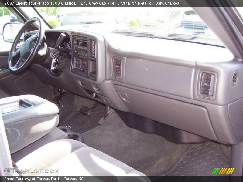 Silver Birch Metallic / Dark Charcoal 2007 Chevrolet Silverado 1500 Classic LT  Z71 Crew Cab 4x4