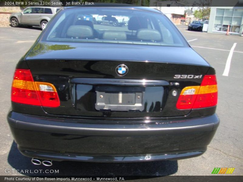 Jet Black / Black 2004 BMW 3 Series 330xi Sedan