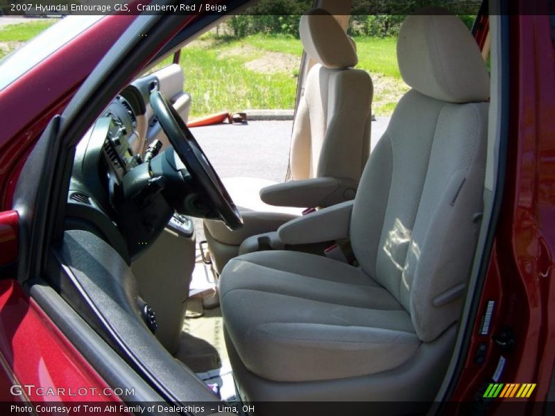 Cranberry Red / Beige 2007 Hyundai Entourage GLS