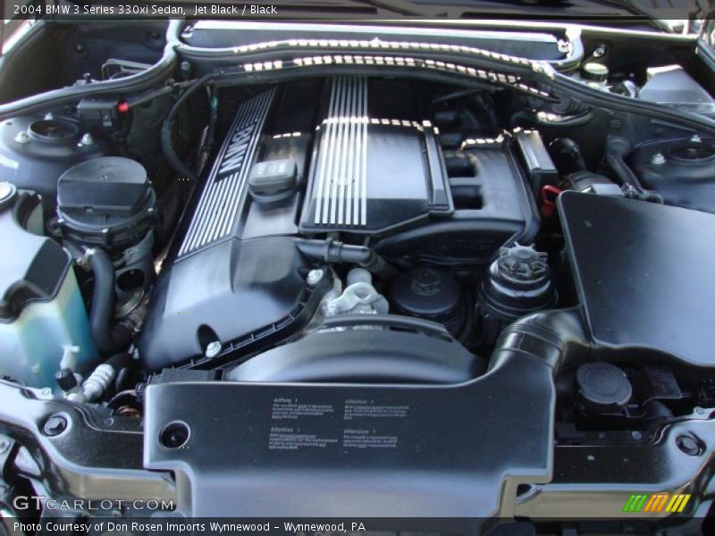 Jet Black / Black 2004 BMW 3 Series 330xi Sedan