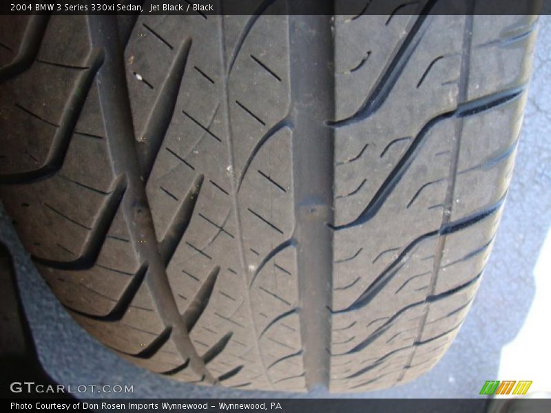 Jet Black / Black 2004 BMW 3 Series 330xi Sedan