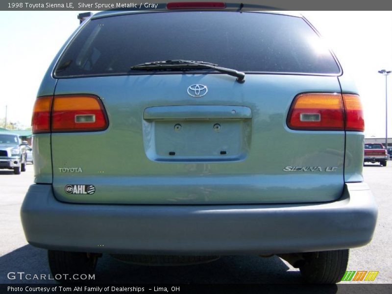 Silver Spruce Metallic / Gray 1998 Toyota Sienna LE