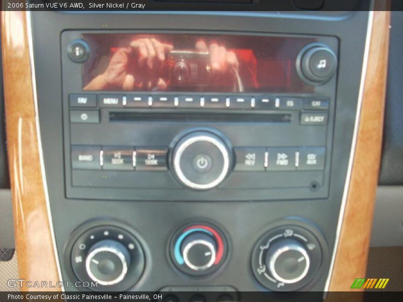 Silver Nickel / Gray 2006 Saturn VUE V6 AWD