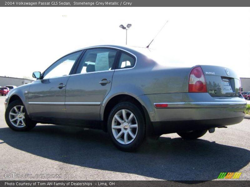 Stonehenge Grey Metallic / Grey 2004 Volkswagen Passat GLS Sedan