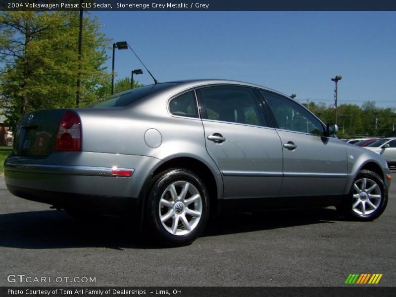 Stonehenge Grey Metallic / Grey 2004 Volkswagen Passat GLS Sedan