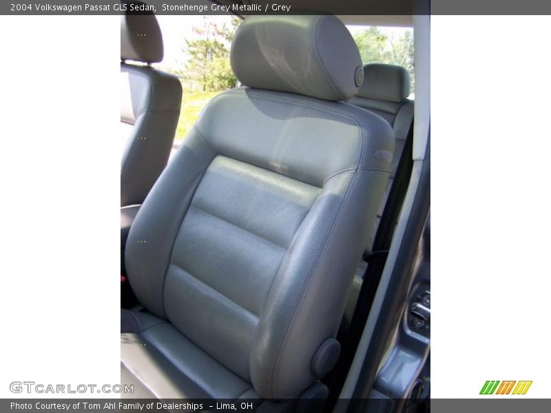 Stonehenge Grey Metallic / Grey 2004 Volkswagen Passat GLS Sedan