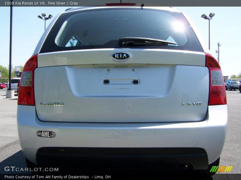 Fine Silver / Gray 2008 Kia Rondo LX V6
