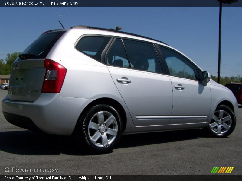 Fine Silver / Gray 2008 Kia Rondo LX V6