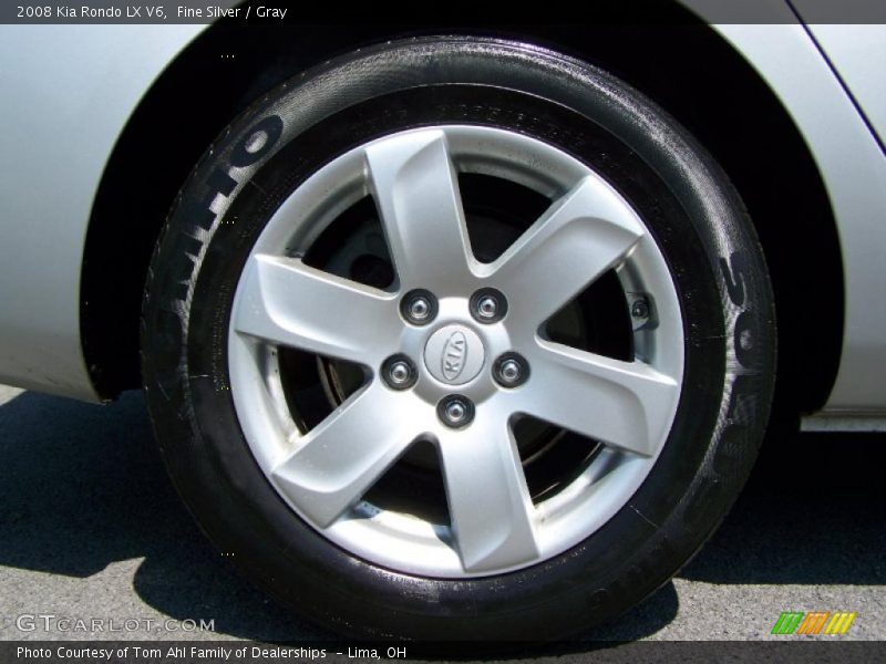 Fine Silver / Gray 2008 Kia Rondo LX V6