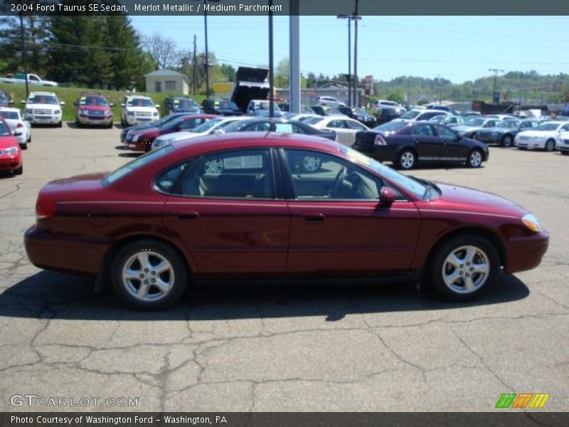 Merlot Metallic / Medium Parchment 2004 Ford Taurus SE Sedan