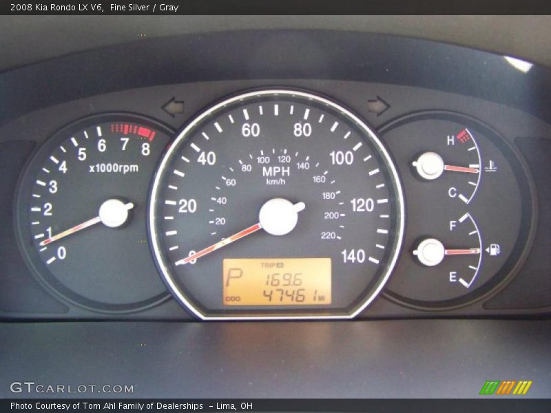 Fine Silver / Gray 2008 Kia Rondo LX V6