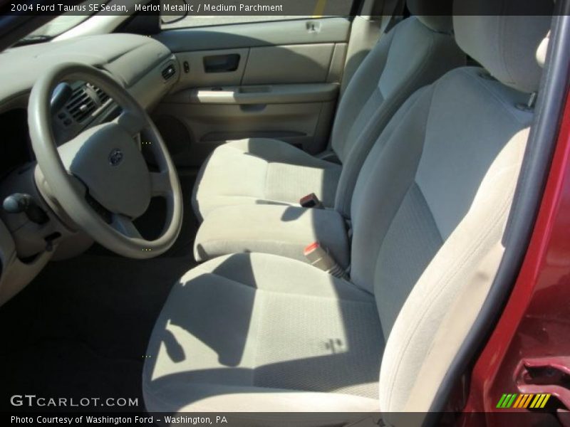 Merlot Metallic / Medium Parchment 2004 Ford Taurus SE Sedan