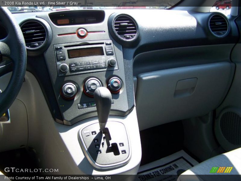 Fine Silver / Gray 2008 Kia Rondo LX V6