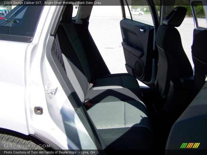 Bright Silver Metallic / Dark Slate Gray 2009 Dodge Caliber SXT