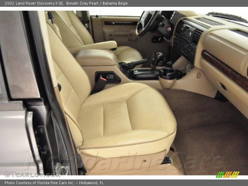 Bonatti Gray Pearl / Bahama Beige 2002 Land Rover Discovery II SE