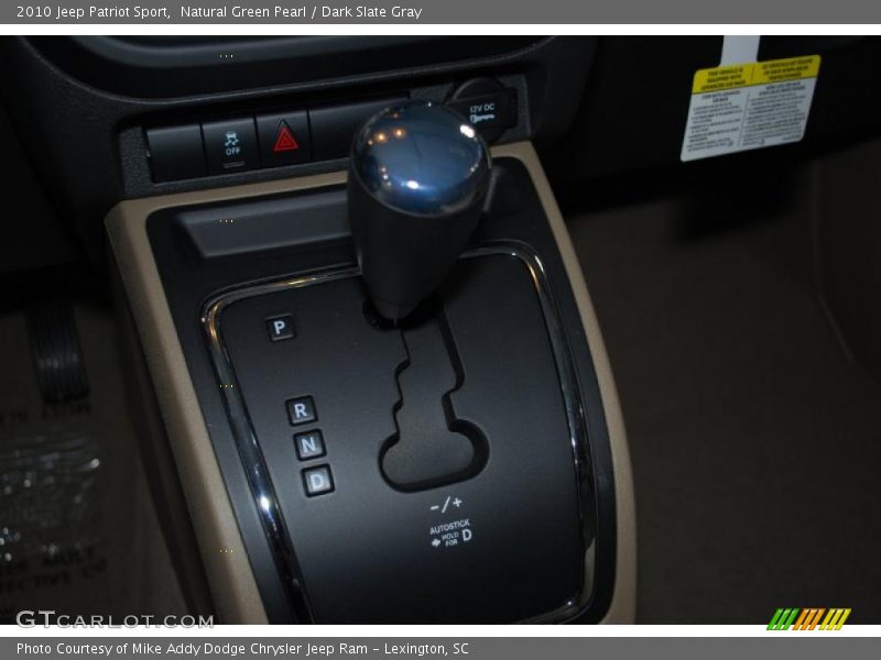 Natural Green Pearl / Dark Slate Gray 2010 Jeep Patriot Sport