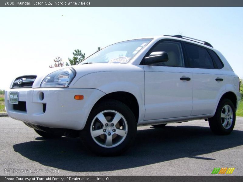 Nordic White / Beige 2008 Hyundai Tucson GLS