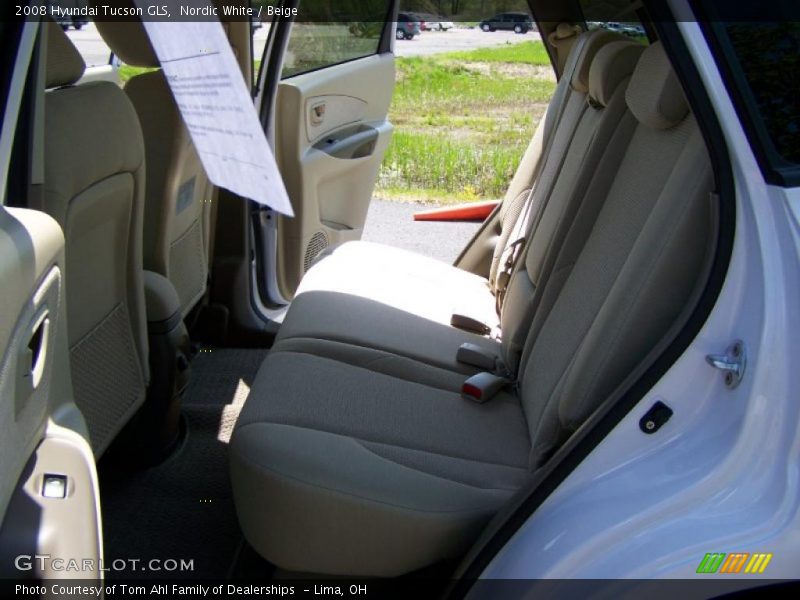 Nordic White / Beige 2008 Hyundai Tucson GLS
