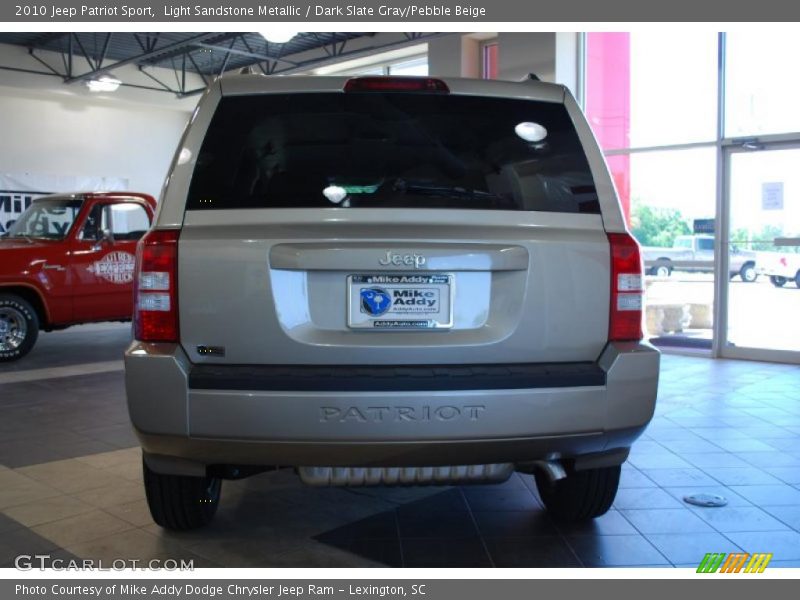 Light Sandstone Metallic / Dark Slate Gray/Pebble Beige 2010 Jeep Patriot Sport