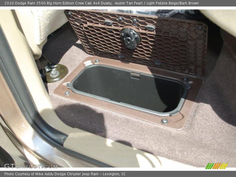 Austin Tan Pearl / Light Pebble Beige/Bark Brown 2010 Dodge Ram 3500 Big Horn Edition Crew Cab 4x4 Dually