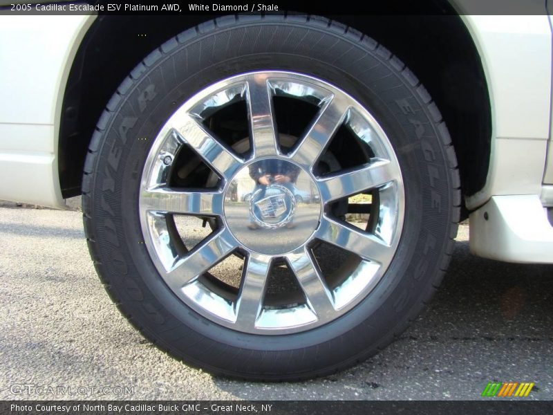White Diamond / Shale 2005 Cadillac Escalade ESV Platinum AWD