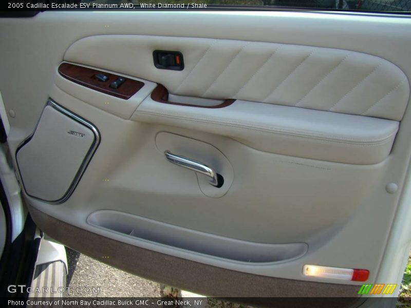 White Diamond / Shale 2005 Cadillac Escalade ESV Platinum AWD