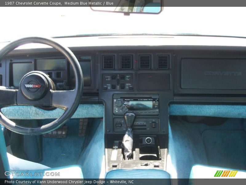 Medium Blue Metallic / Blue 1987 Chevrolet Corvette Coupe