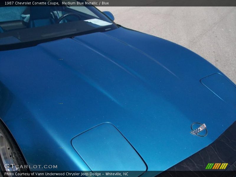 Medium Blue Metallic / Blue 1987 Chevrolet Corvette Coupe