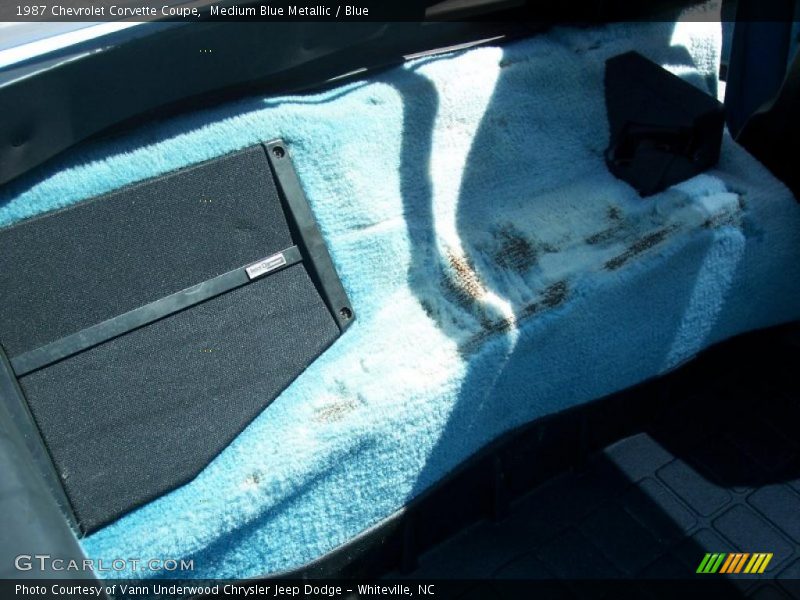 Medium Blue Metallic / Blue 1987 Chevrolet Corvette Coupe