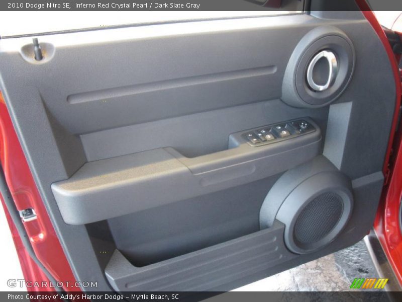 Inferno Red Crystal Pearl / Dark Slate Gray 2010 Dodge Nitro SE