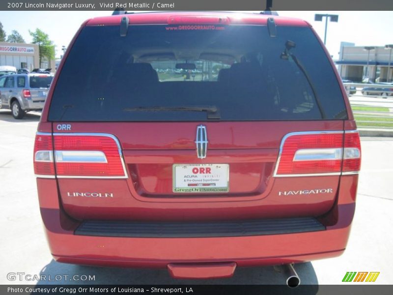Vivid Red Metallic / Camel 2007 Lincoln Navigator Luxury