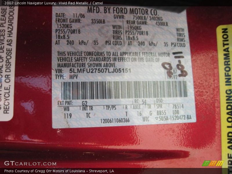 2007 Navigator Luxury Vivid Red Metallic Color Code G2