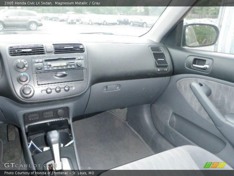 Magnesium Metallic / Gray 2005 Honda Civic LX Sedan